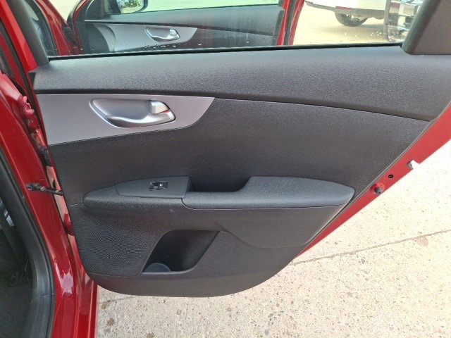 Used 2023 Kia Forte LXS image 12