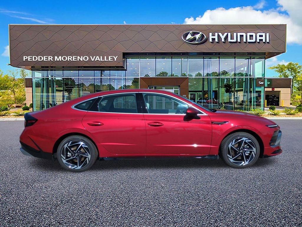 New 2026 Hyundai Sonata SEL FWD image 3