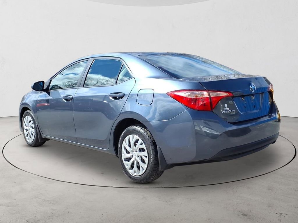 Used 2017 Toyota Corolla LE w/ Carpet Mat Package (TMS) FWD image 7