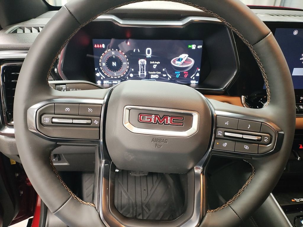 New 2026 GMC Canyon AT4 w/ AT4 Premium Package image 28