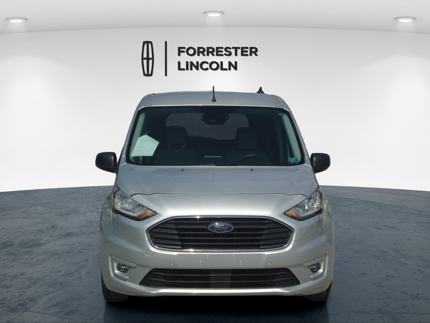 Used 2022 Ford Transit Connect XLT FWD image 8