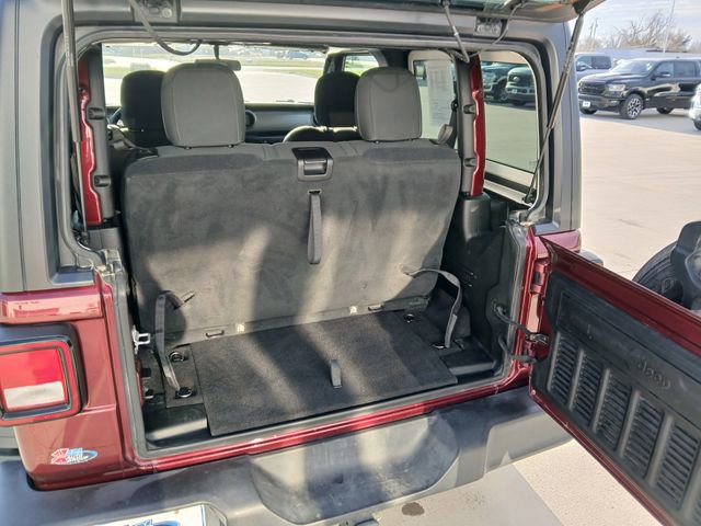 Used 2021 Jeep Wrangler Sport AWD/4WD image 15