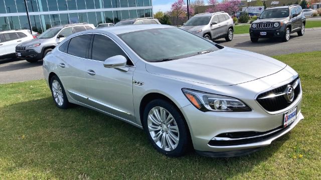 Used 2018 Buick LaCrosse Premium FWD image 3