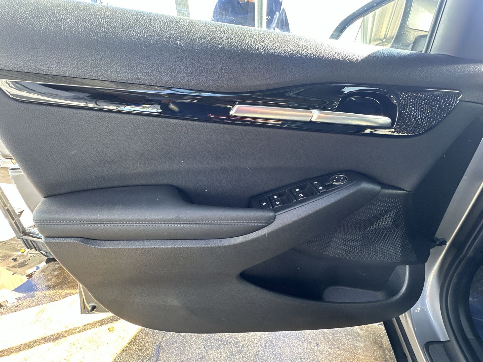 Used 2023 Kia Seltos S w/ Navigation Package image 32