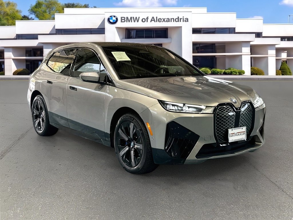 Certified 2024 BMW iX xDrive50 w/ Sport Package AWD/4WD image 3