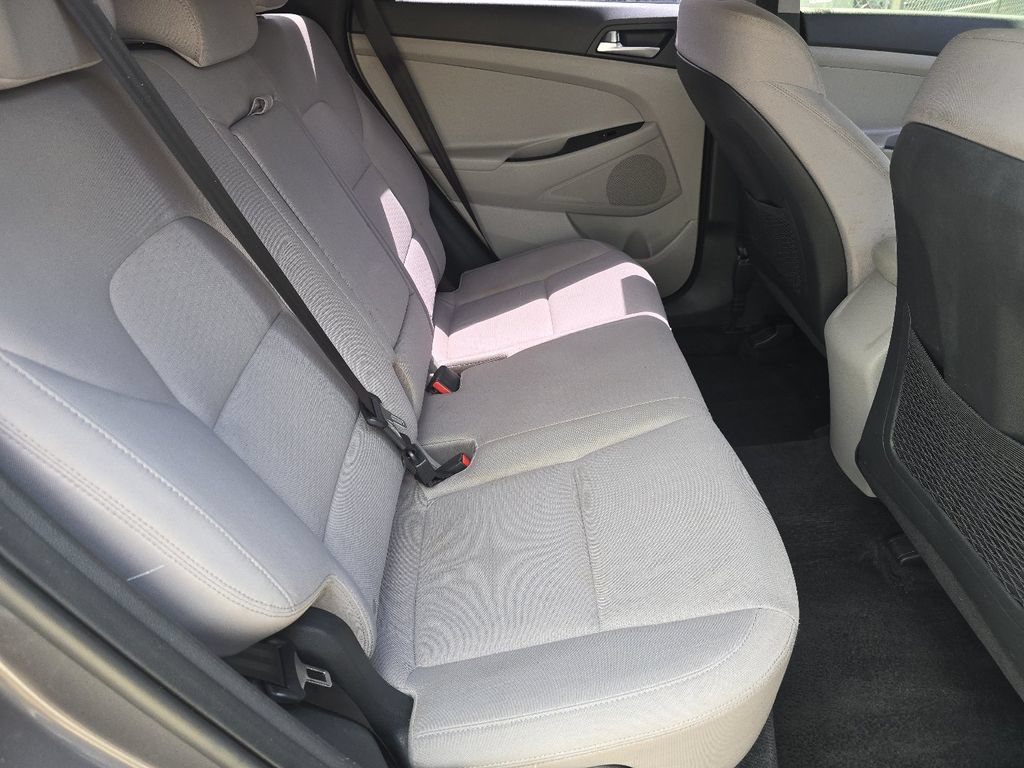 Used 2020 Hyundai Tucson SE AWD/4WD image 16