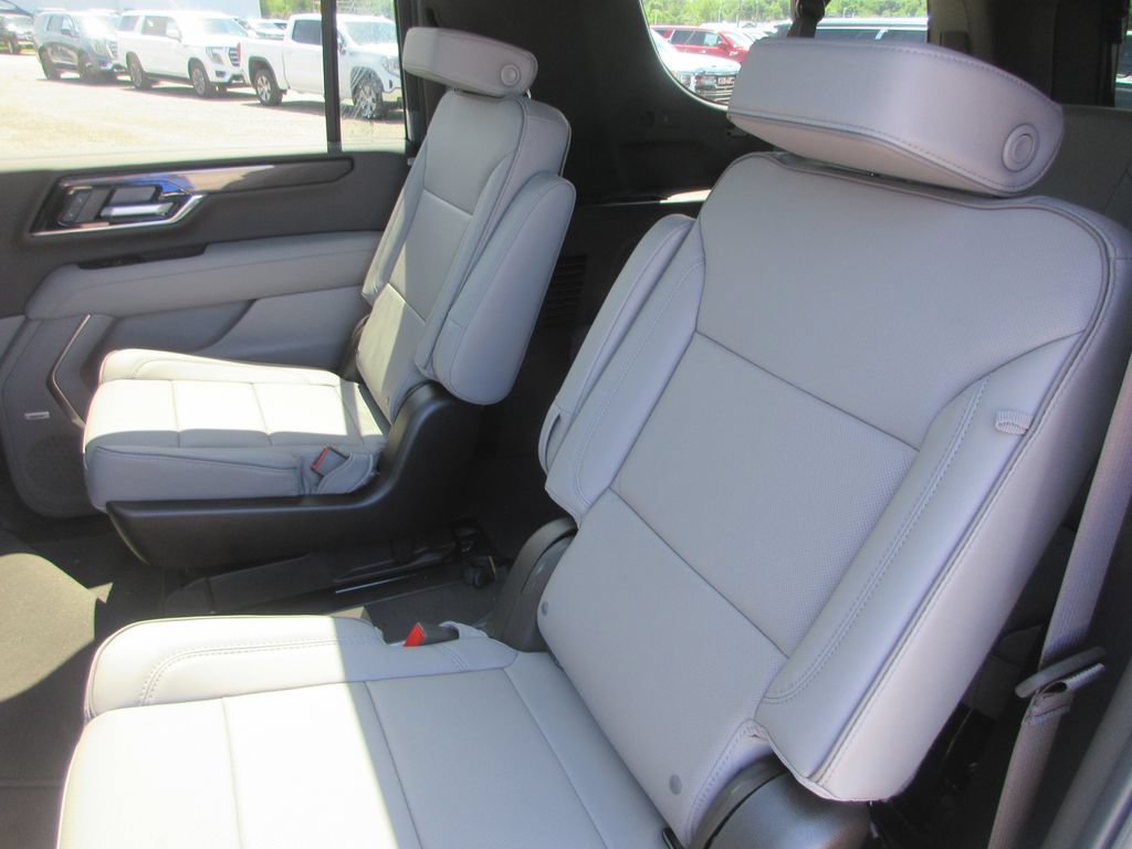 New 2026 GMC Yukon XL Elevation w/ Elevation Premium Package AWD/4WD image 12