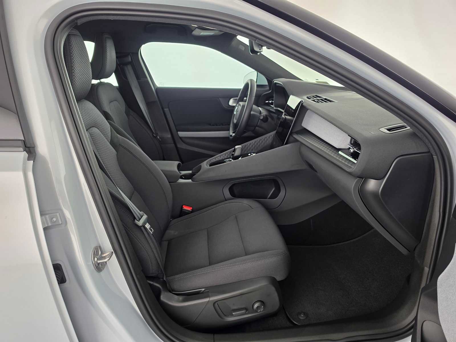 Used 2024 Polestar Polestar 2 RWD image 10