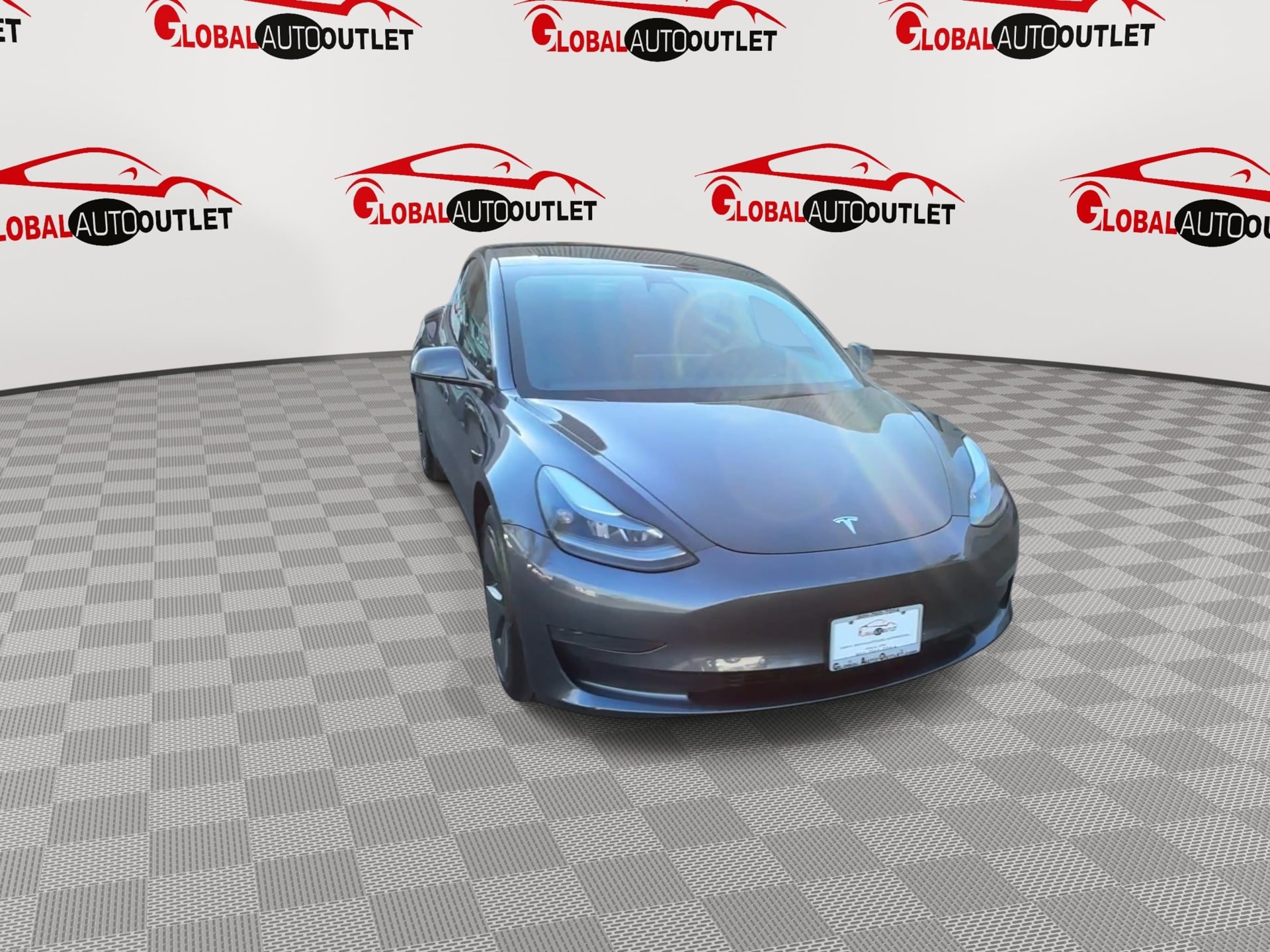 Used 2021 Tesla Model 3 Standard Range Plus RWD image 3