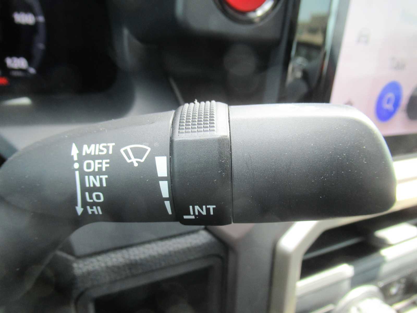 Used 2024 Toyota Tacoma TRD Off-Road image 23