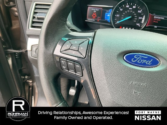 Used 2016 Ford Explorer XLT w/ Equipment Group 201A AWD/4WD image 21
