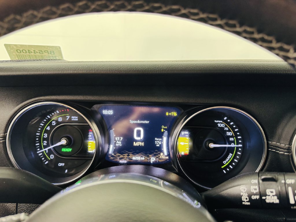 Used 2021 Jeep Wrangler Unlimited Sahara AWD/4WD image 22