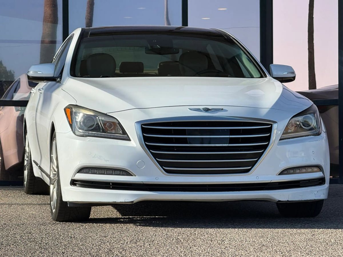 Used 2017 Genesis G80 5.0 Ultimate RWD image 18