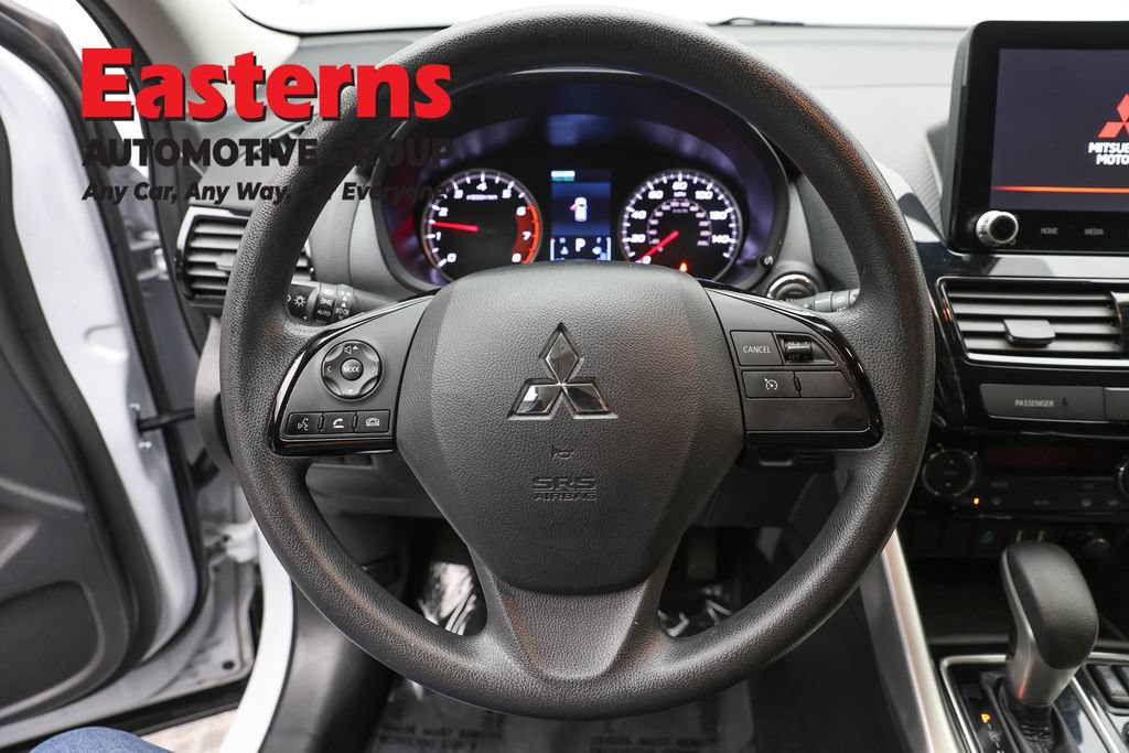 Used 2024 Mitsubishi Eclipse Cross LE AWD/4WD image 10