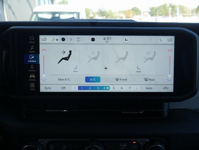 New 2025 Jeep Gladiator Sport image 21