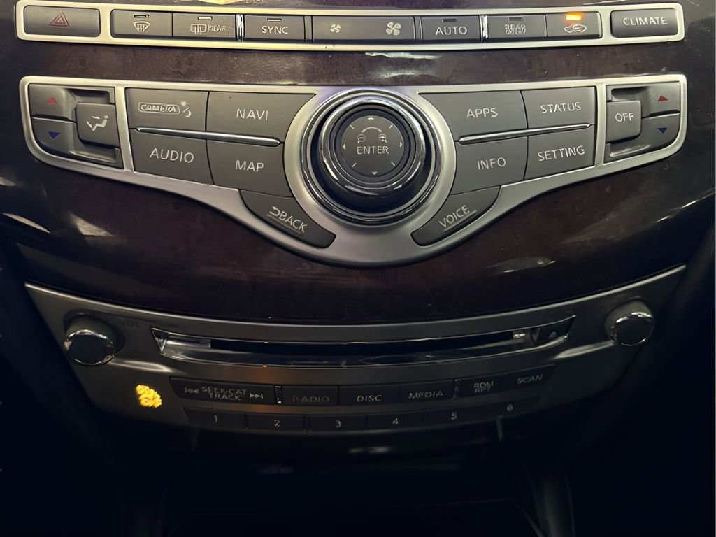 Used 2019 INFINITI QX60 Luxe w/ Sensory Package image 18