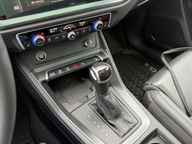 Used 2023 Audi Q3 2.0T Premium Plus w/ Premium Plus Package AWD/4WD image 12
