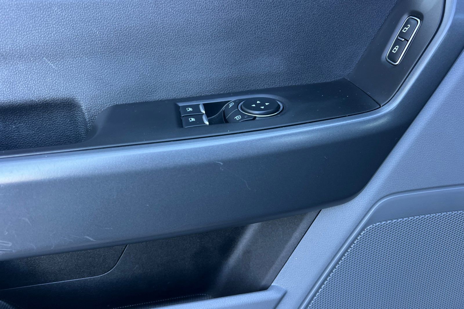 Used 2024 Ford F350 XLT w/ FX4 Off-Road Package image 11