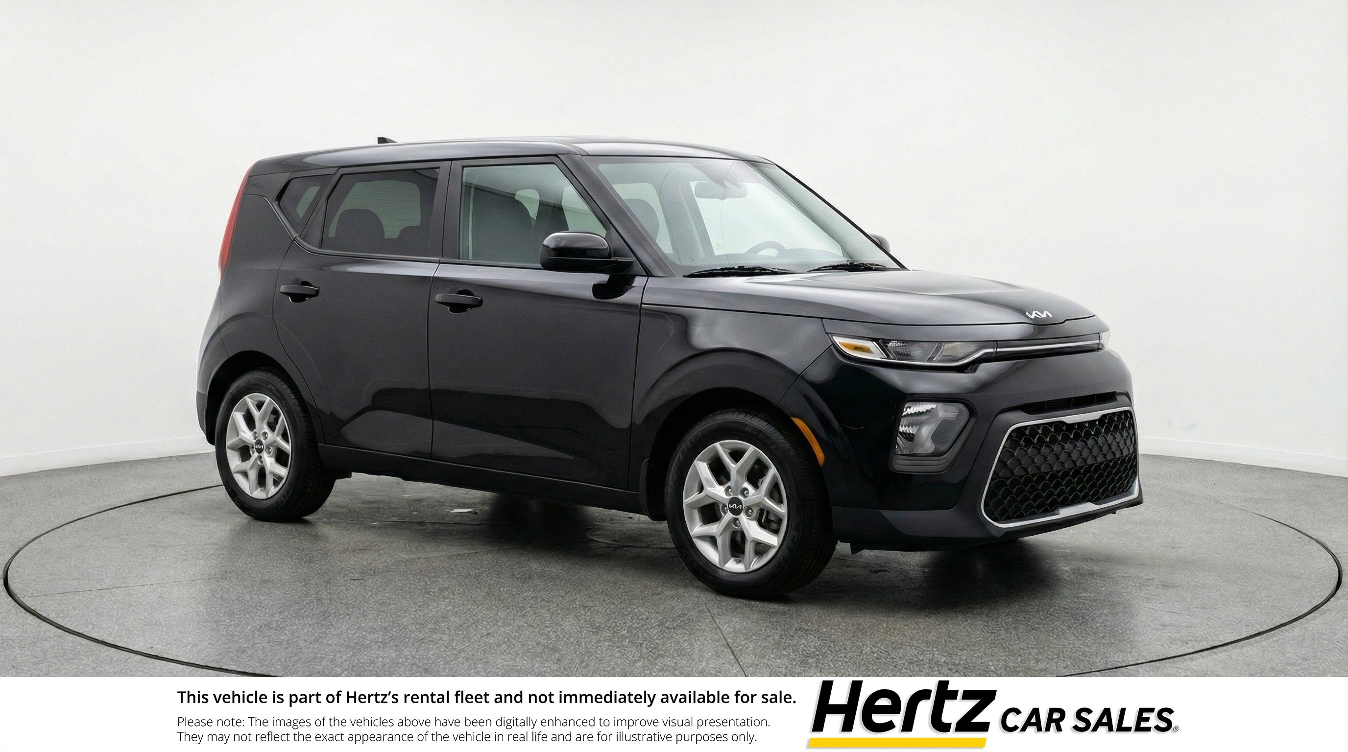 Used 2025 Kia Soul LX w/ LX Technology Package FWD image 1