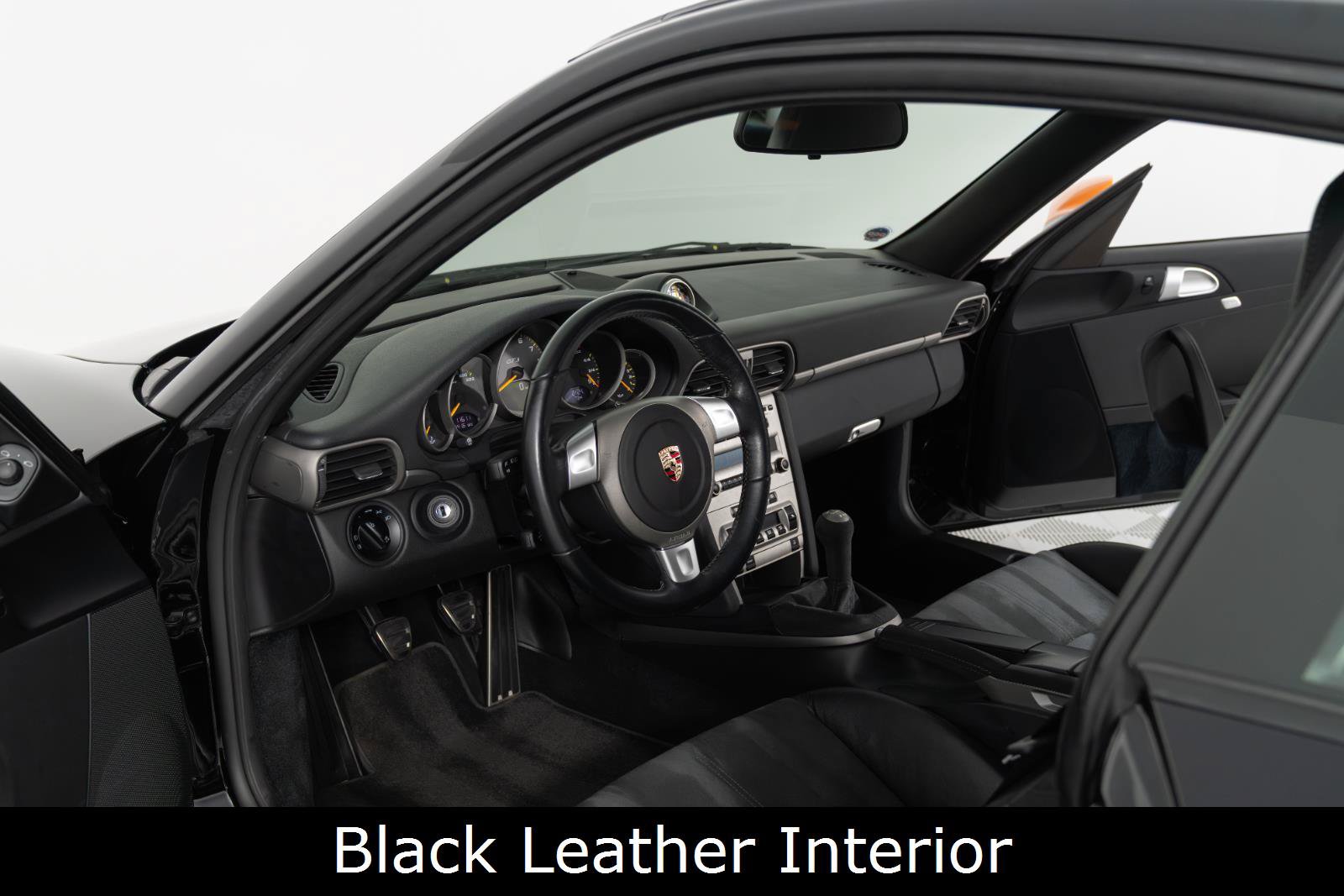 Used 2007 Porsche 911 GT3 RS RWD image 3