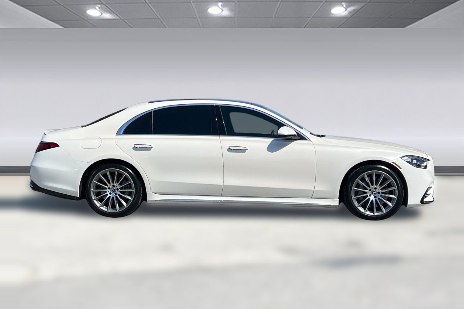 Certified 2022 Mercedes-Benz S 500 4MATIC image 7