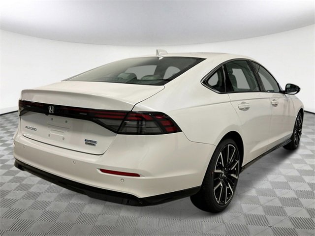 New 2025 Honda Accord Touring image 6