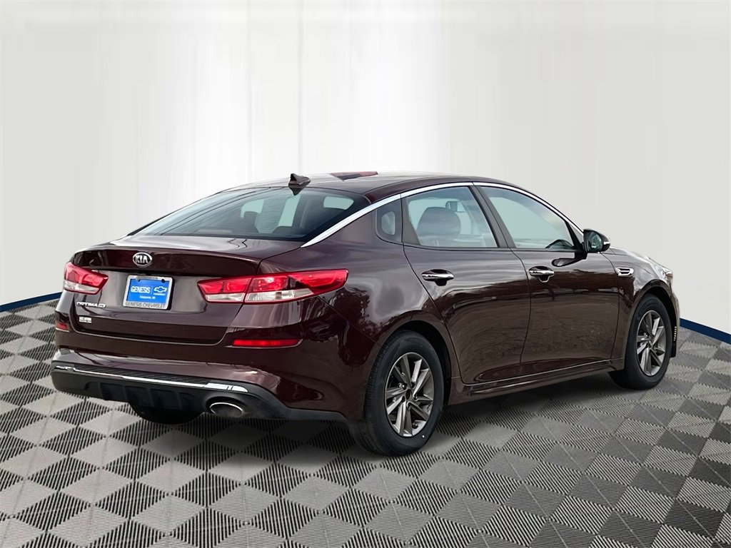 Used 2020 Kia Optima LX image 4