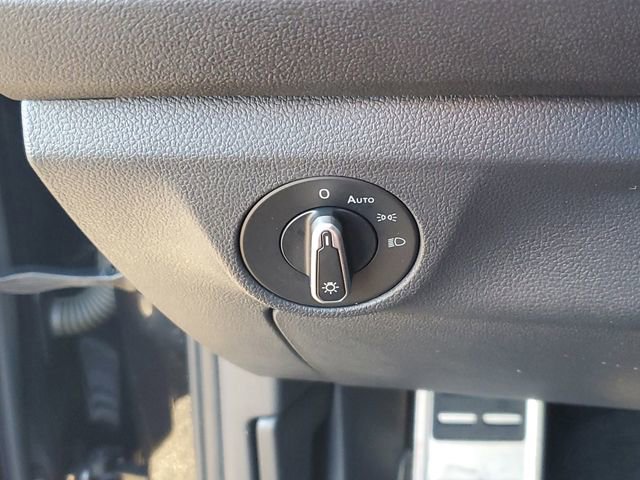 Used 2023 Volkswagen Jetta Sport image 26