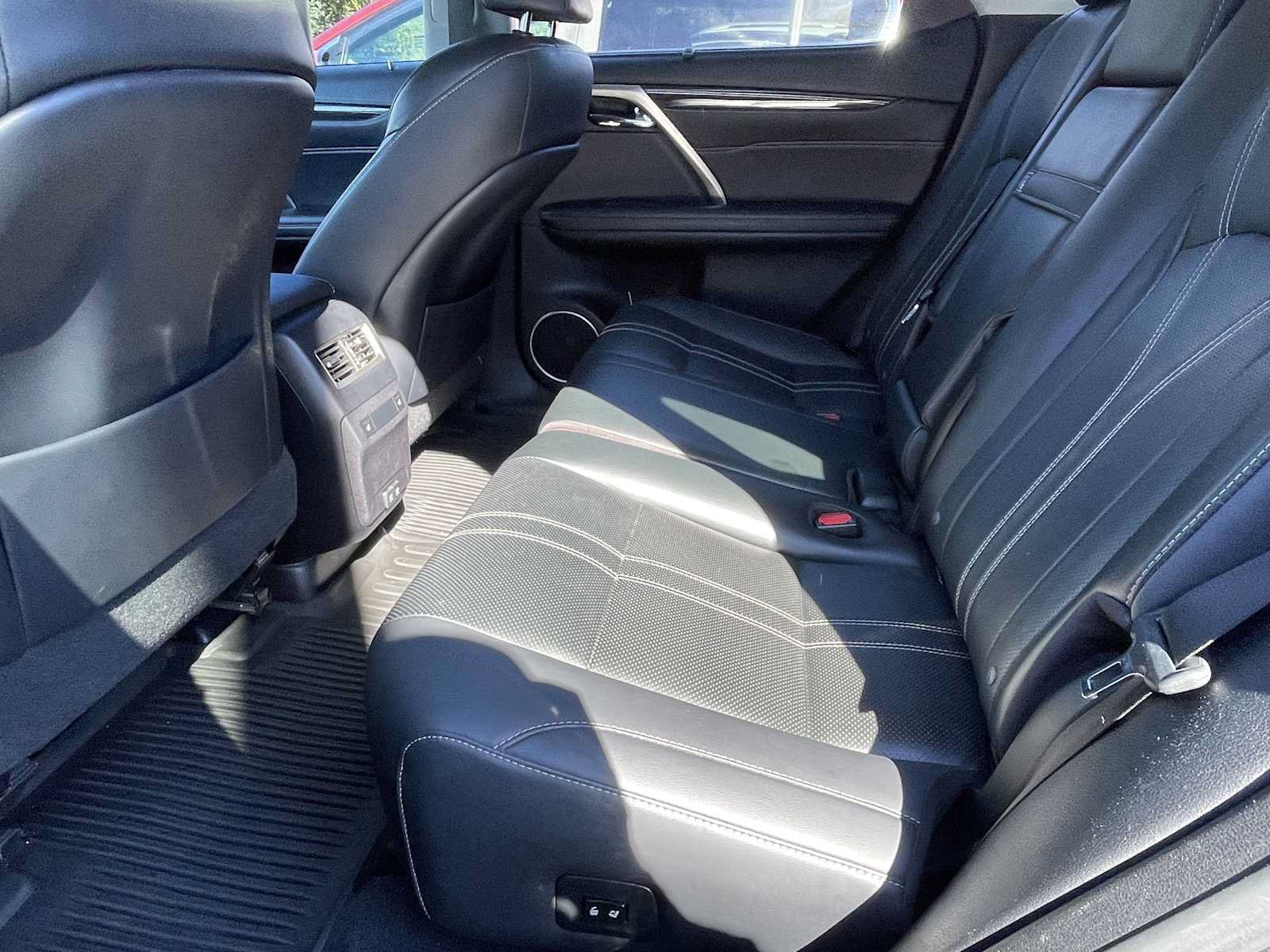 Used 2022 Lexus RX 350 FWD w/ Luxury Package image 10