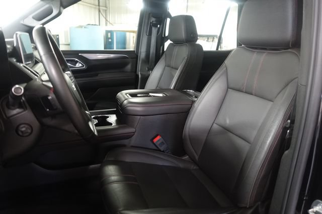 Used 2023 Chevrolet Tahoe RST w/ Luxury Package AWD/4WD image 11