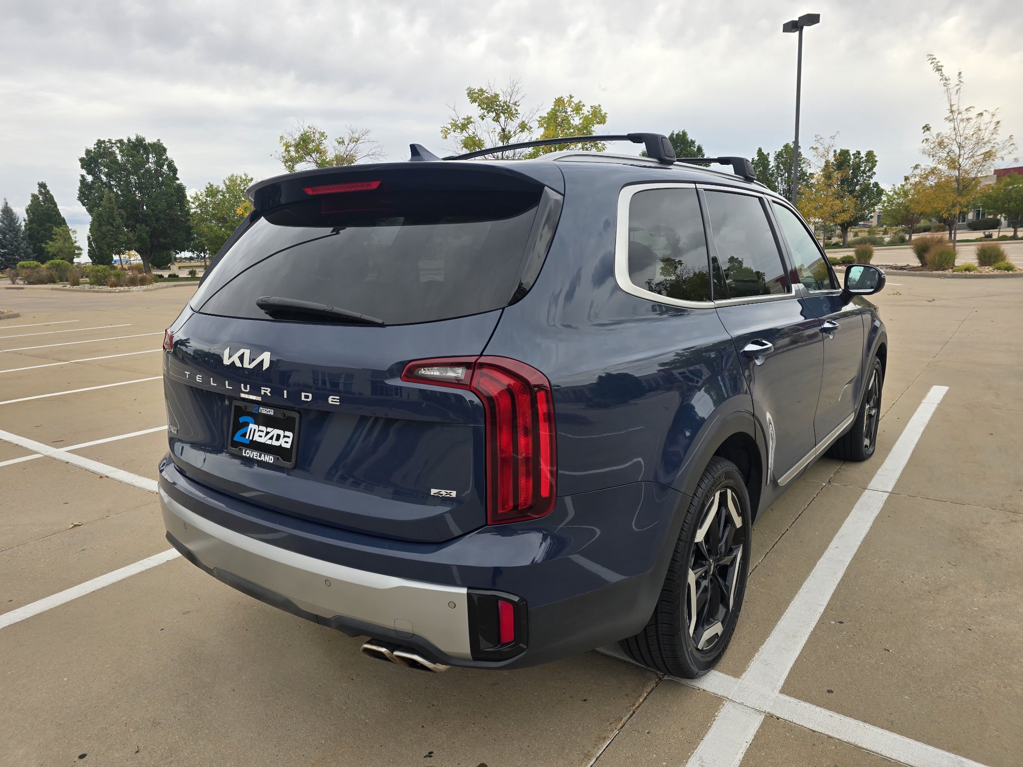 Used 2023 Kia Telluride S w/ S Sunroof Package AWD/4WD image 5