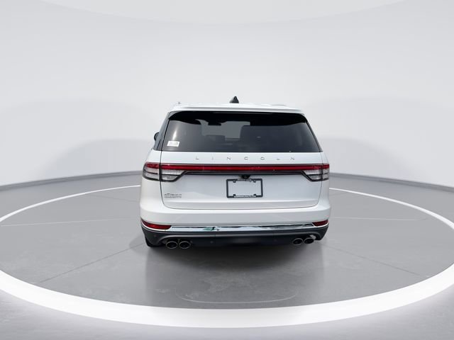 Used 2025 Lincoln Aviator AWD w/ Equipment Group 101A image 7