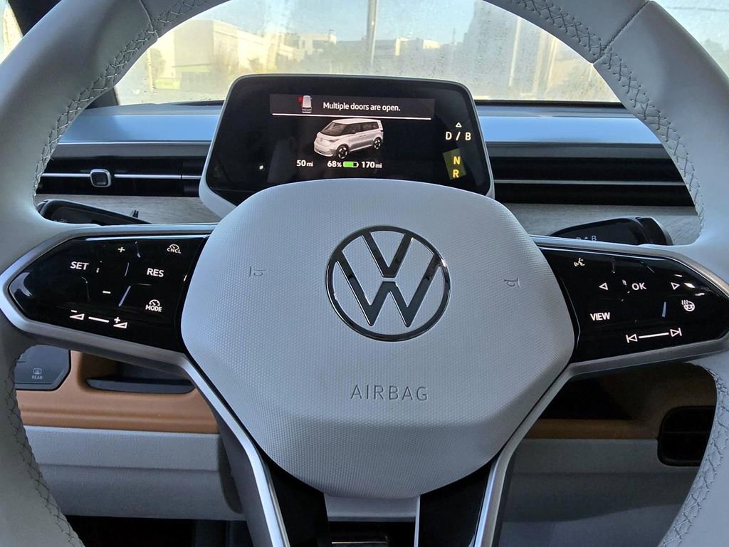 New 2025 Volkswagen ID. Buzz 1st Edition image 9