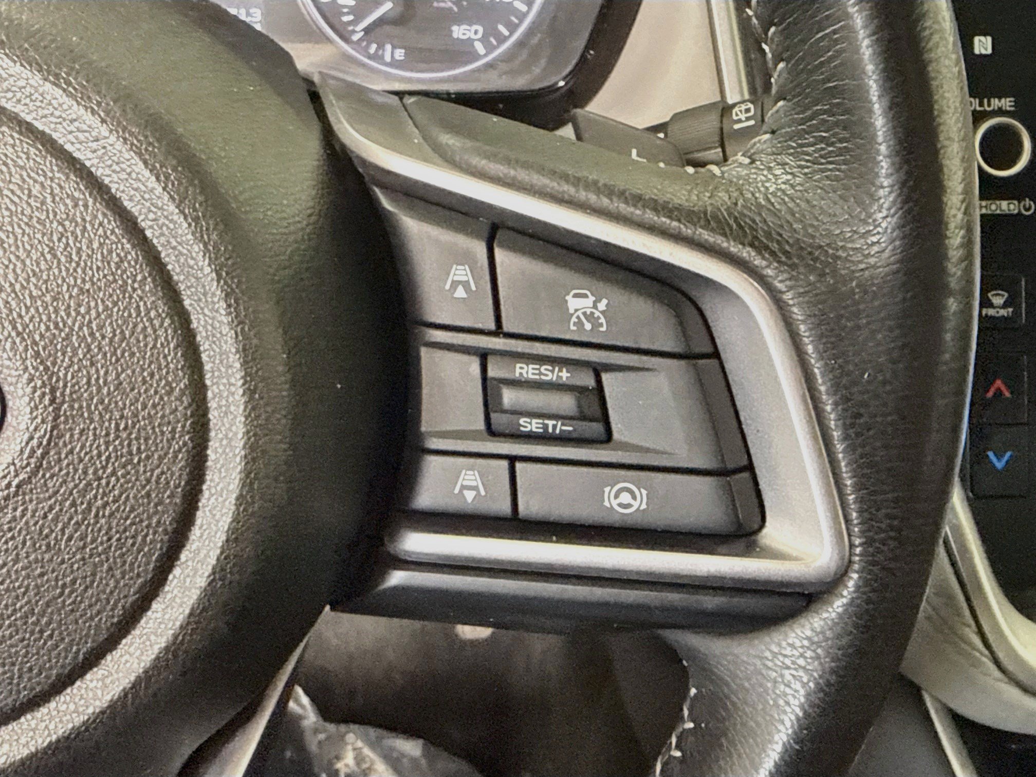 Used 2023 Subaru Outback Premium AWD/4WD image 15