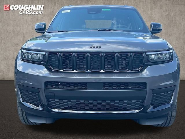 New 2025 Jeep Grand Cherokee L Altitude image 2