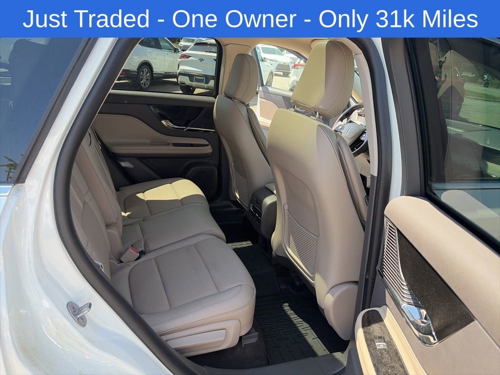 Used 2022 Lincoln Corsair FWD w/ Premium Package image 15
