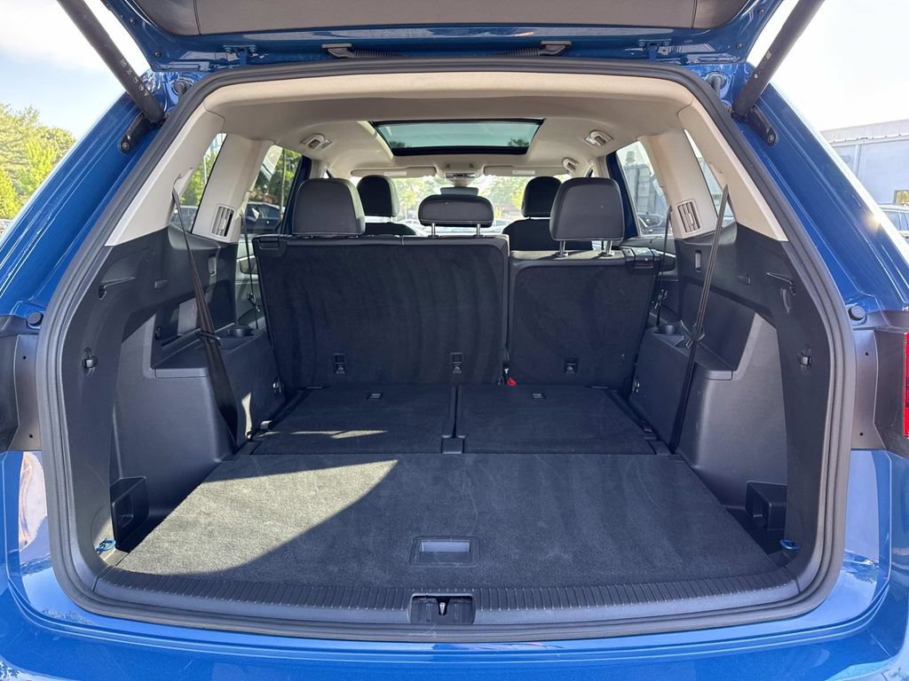 Certified 2025 Volkswagen Atlas SEL AWD/4WD image 12