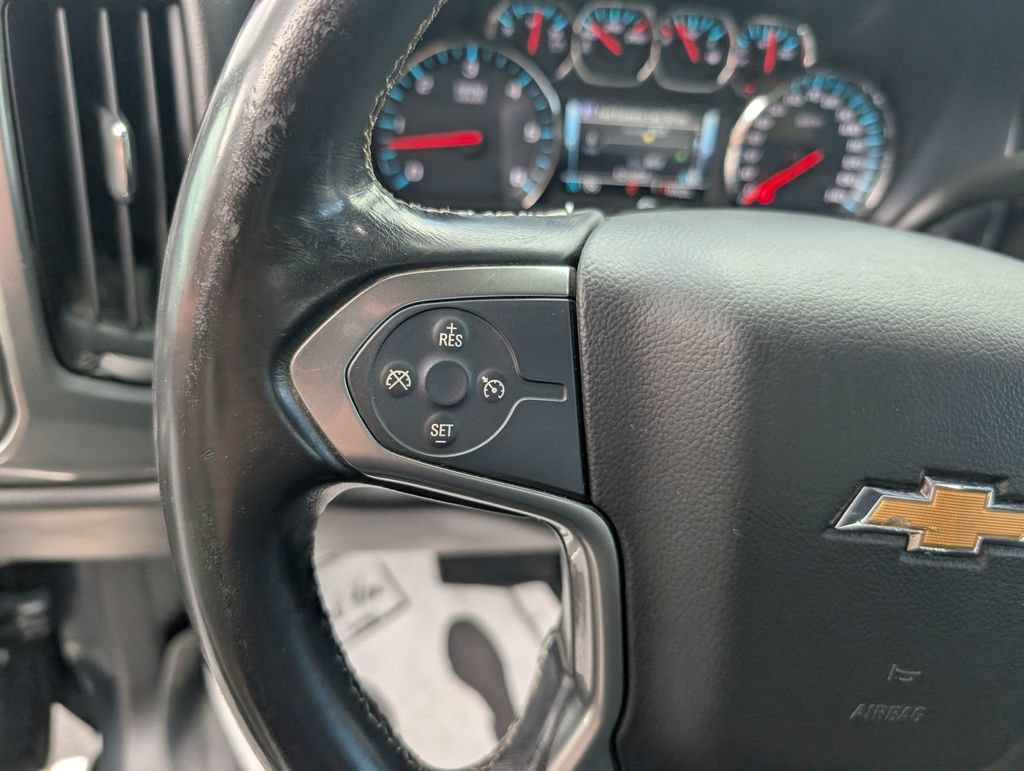 Used 2018 Chevrolet Silverado 1500 LT AWD/4WD image 16