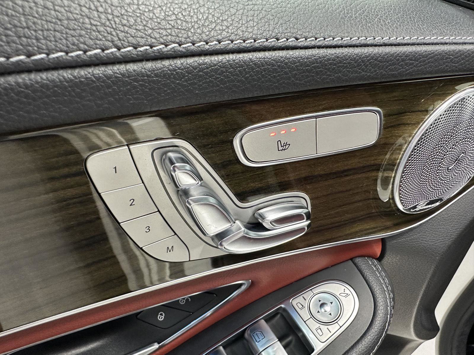 Used 2017 Mercedes-Benz C 300 4MATIC Sedan image 14