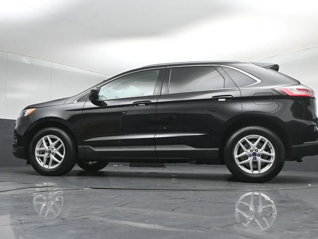 Certified 2022 Ford Edge SEL w/ Convenience Package AWD/4WD image 40