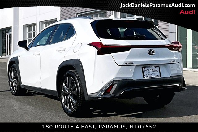 Used 2019 Lexus UX 200 F Sport w/ F Sport Premium Package image 10