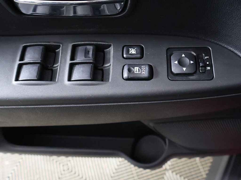 Used 2024 Mitsubishi Outlander Sport ES AWD/4WD image 31