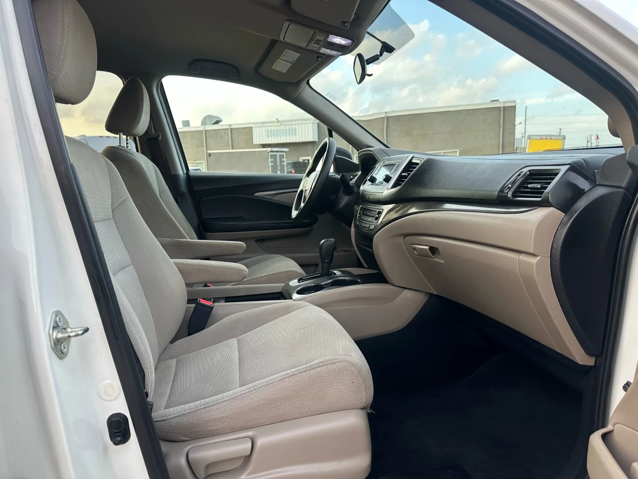 Used 2016 Honda Pilot LX image 21