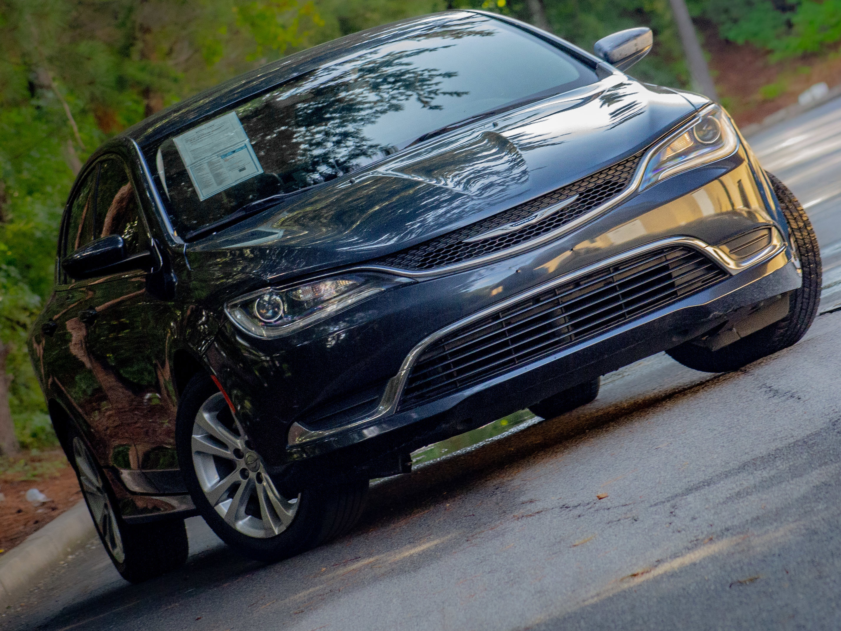 Used 2017 Chrysler 200 Limited Platinum image 21