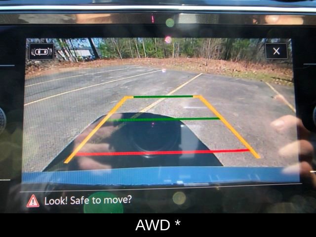 Used 2022 Volkswagen Tiguan SE R-Line AWD/4WD image 18