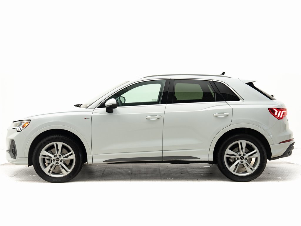 Certified 2024 Audi Q3 2.0T Premium image 29