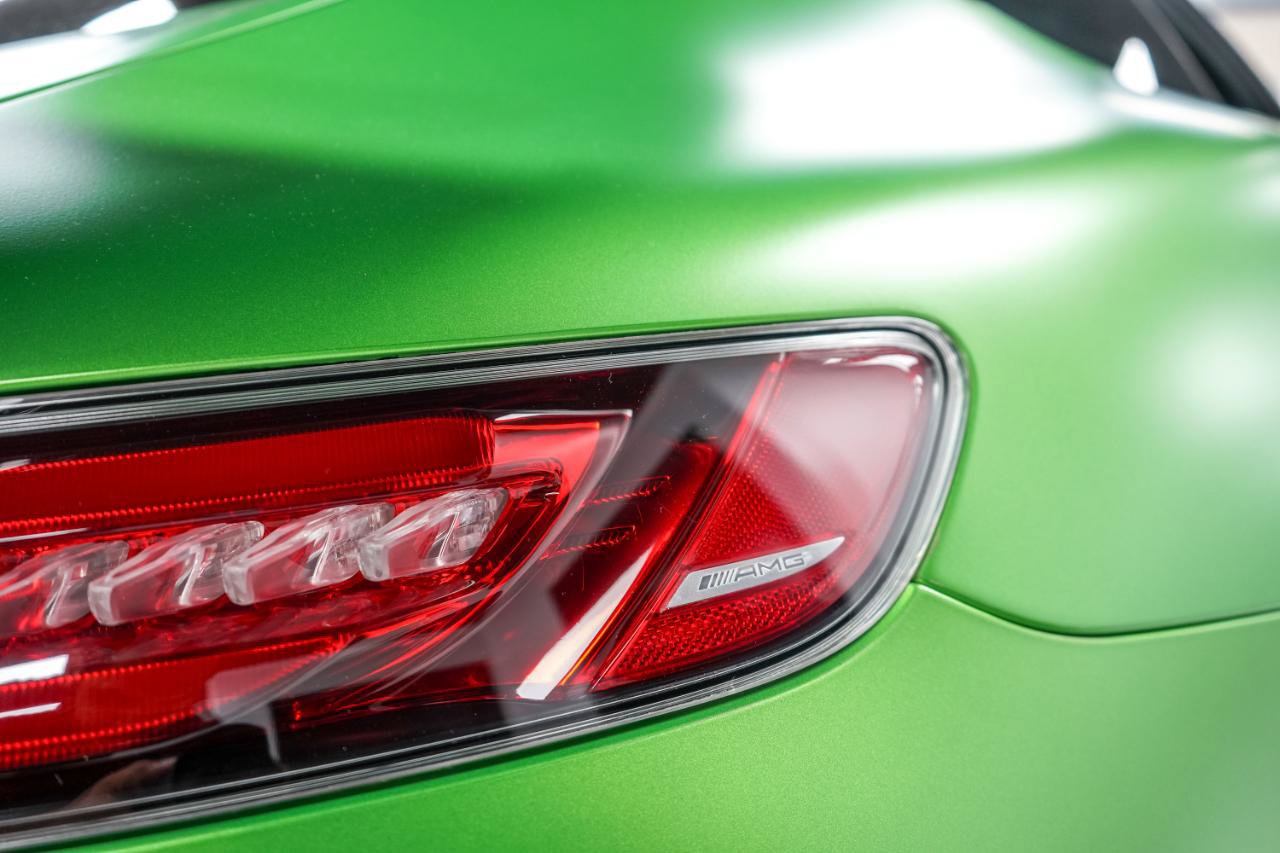 Used 2018 Mercedes-Benz AMG GT R image 13
