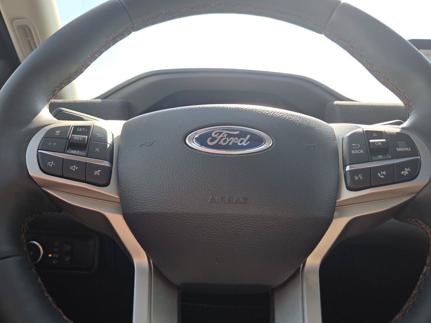 New 2026 Ford Explorer Active w/ Active Comfort Package AWD/4WD image 29