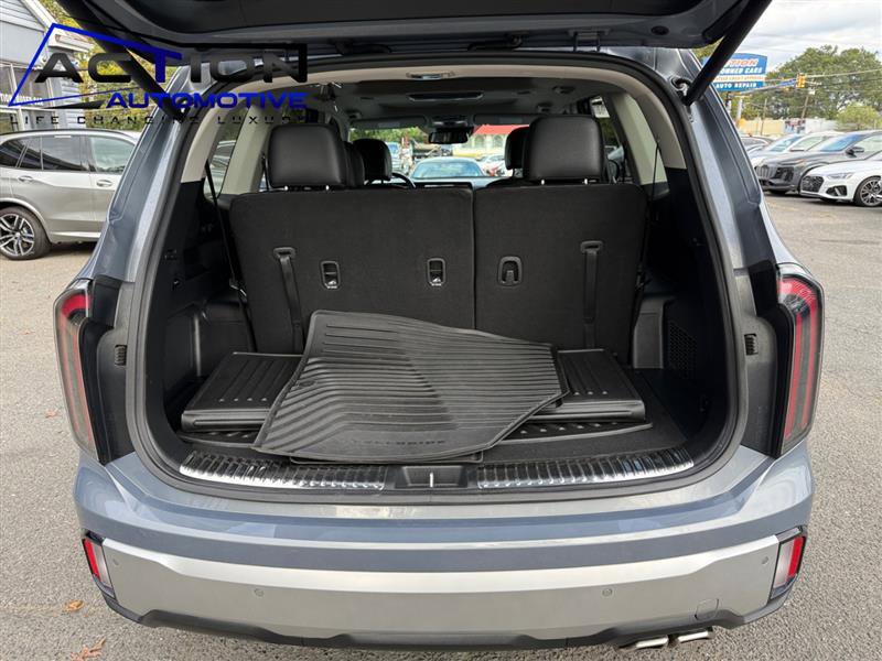 Used 2024 Kia Telluride SX image 17