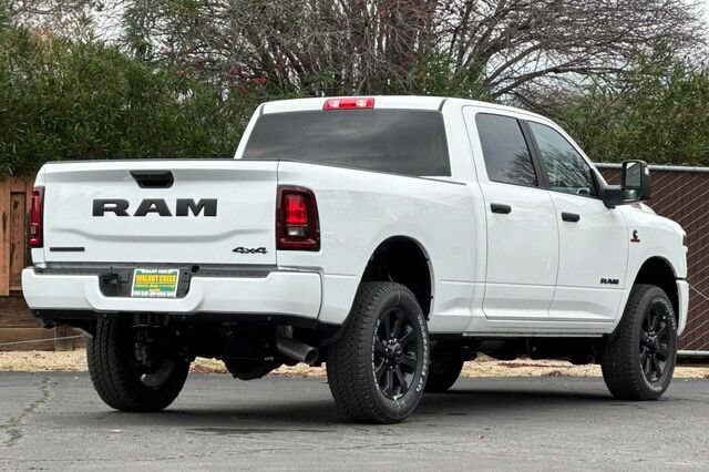 New 2026 RAM 2500 Big Horn AWD/4WD image 4